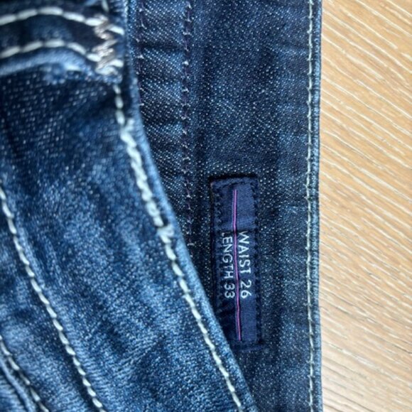 WESTERN - FLORAL RHINESTONE - DARK WASH BOOT CUT JEANS - SIZE 26 - Picture 5 of 8